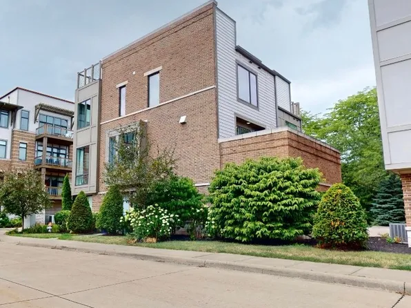 1412 Copper Trce, Cleveland Heights, OH 44118