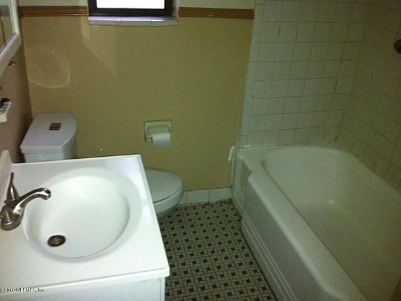 3rd image of 4469 Water Oak Ln