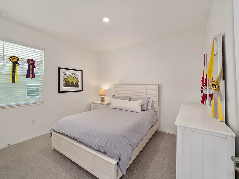 5252 NW 46th Lane Rd — Photo 17