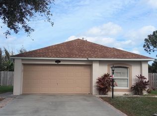 2856 Maderia Cir, Melbourne, FL 32935
