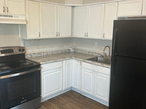 2nd image of 6147 Shillington Ln