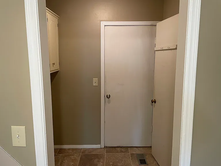 6916 E 71st Pl — Photo 27