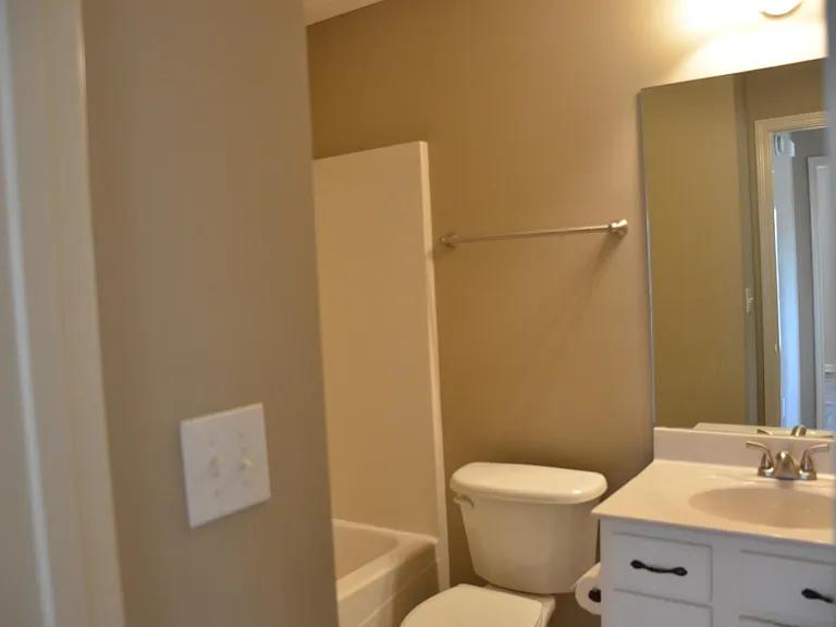 713 Buena Vista Loop — Photo 17
