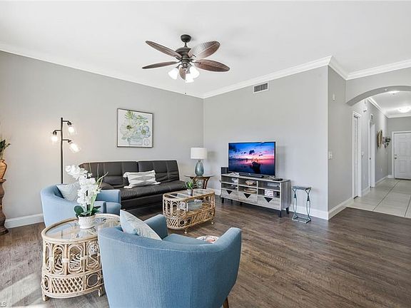 5th image of 20021 Barletta LN #2215