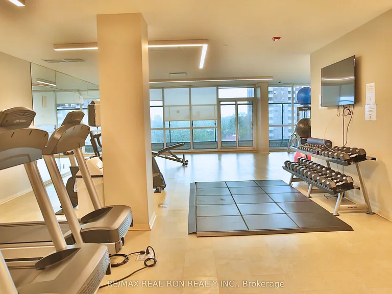 1486 Bathurst St #303 — Photo 20