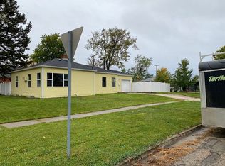 403 5th Ave S, Wahpeton, ND 58075