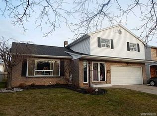 133 Brookside Ter W, Tonawanda, NY 14150