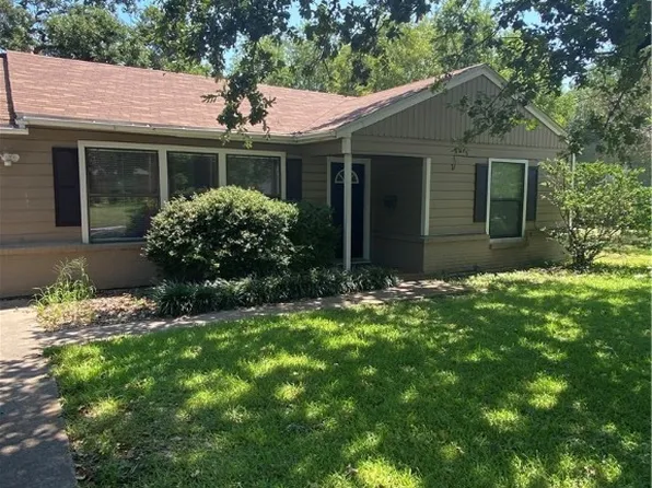 4203 Milam St, Bryan, TX 77801