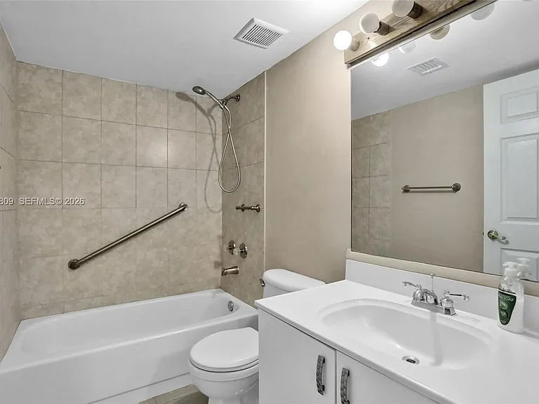 4600 SW 67th Ave #167 — Photo 10