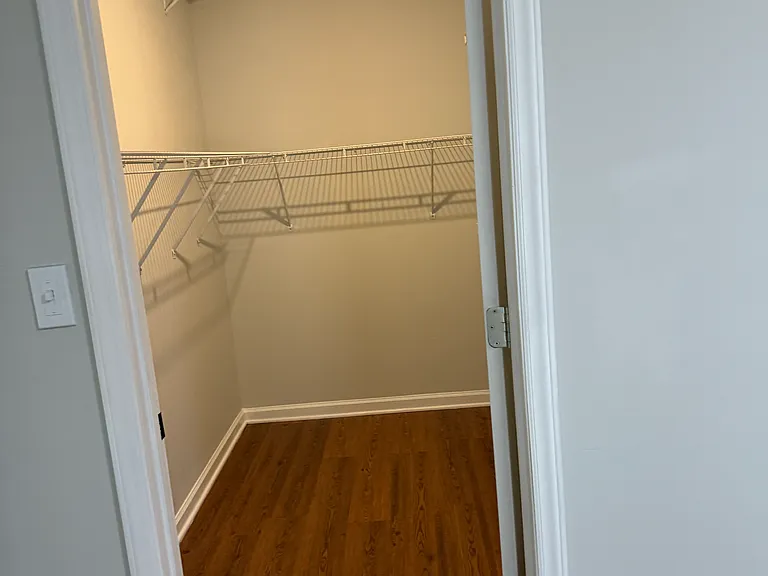 9314 Sawyer Rd — Photo 21