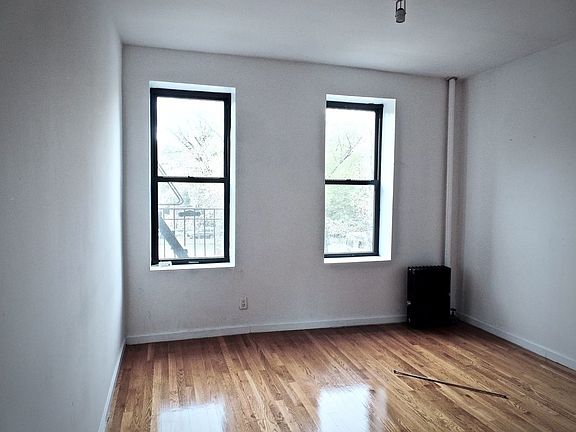 3rd image of 284 Eastern Pkwy APT 3G