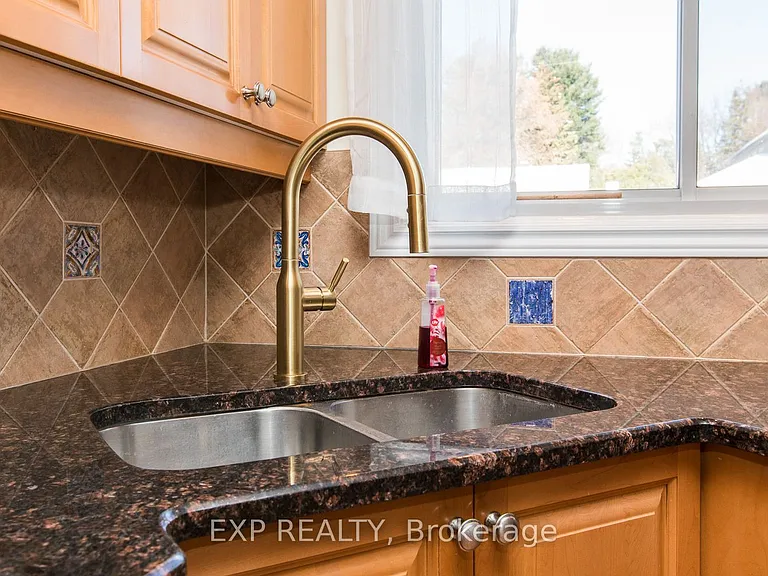 28 Appleford St — Photo 13