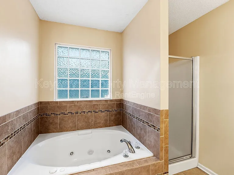 3013 Heron Ct — Photo 19