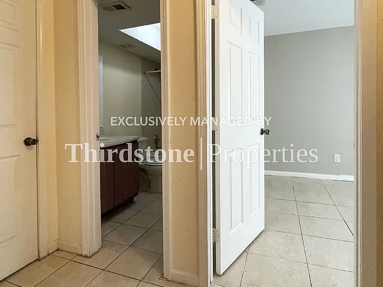 5128 Indian Lakes Ct #2 — Photo 7