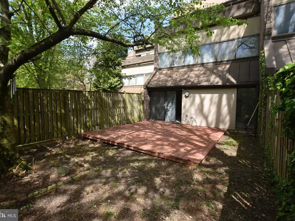 2381 Flax Ter, Baltimore, MD 21209