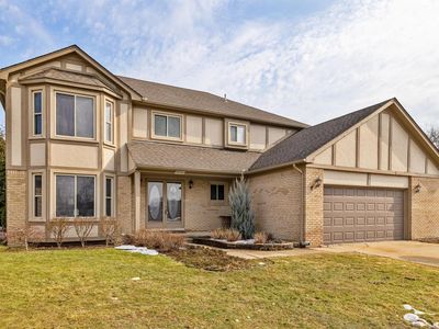 52204 Antler Dr, Macomb, MI, 48042