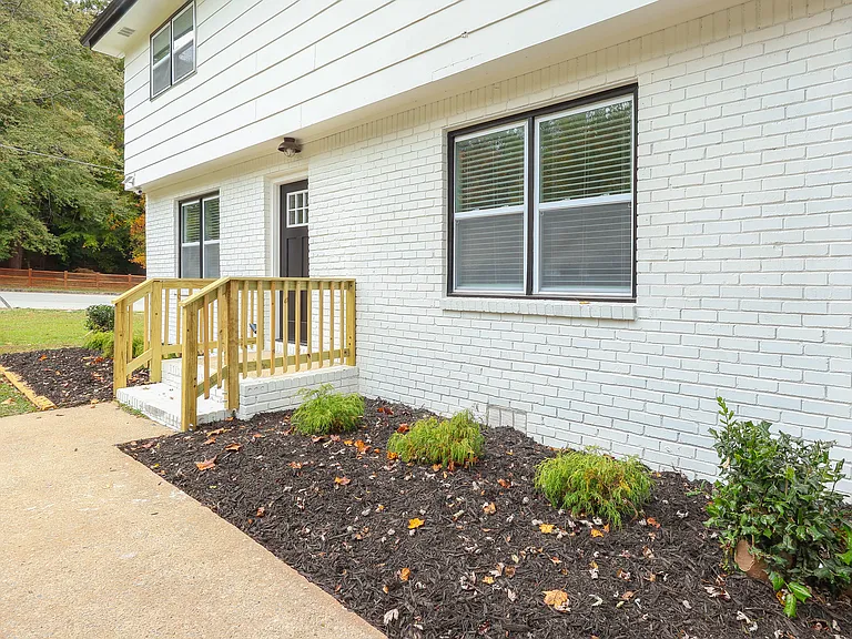 1783 Westwood Ave SW — Photo 26