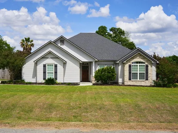 17 Barrett Ln, Lakeland, GA 31635