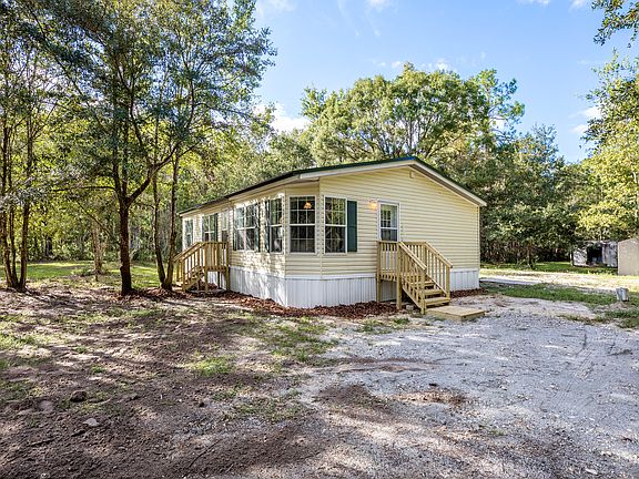 3rd image of 26247 Chianina Dr