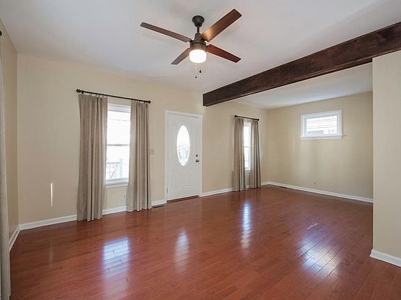 4th image of 7427 Goodwalt Ave