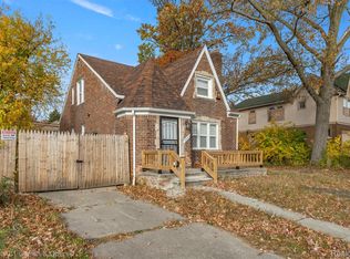 16509 Woodingham Dr, Detroit, MI 48221