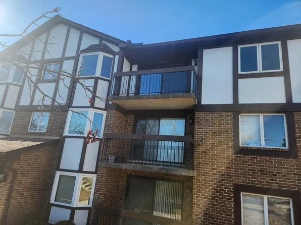 6818 Joliet Rd APT 12, Indian Head Park, IL 60525