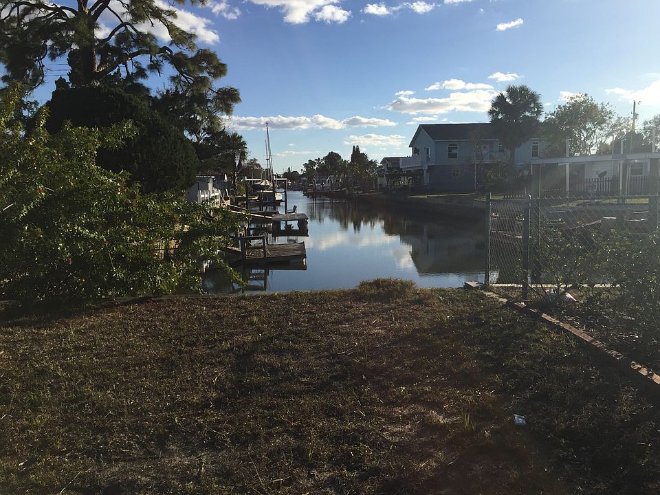 2nd image of Muriel Ave