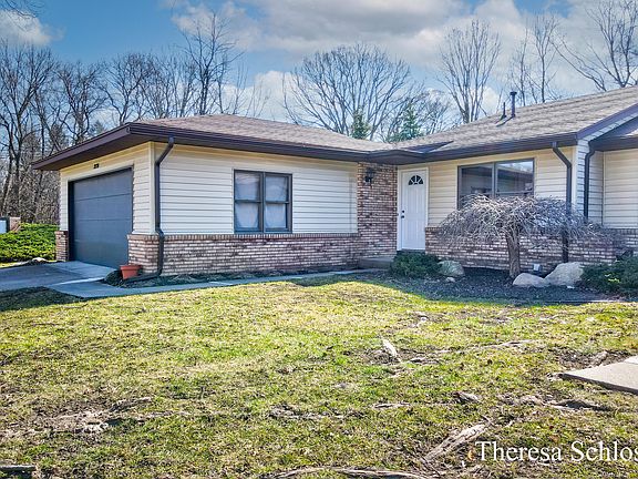 3rd image of 2178 Wildfield Dr NE