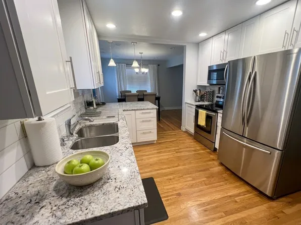 3650 Ivy St, Denver, CO 80207