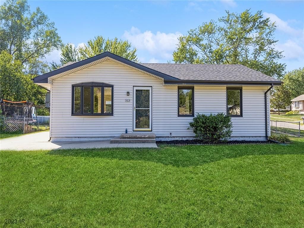 513 N North St, Indianola, IA 50125 | MLS #681796 | Zillow
