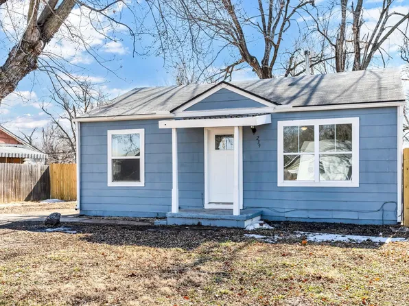 239 W Sunflower Dr, Wichita, KS 67217