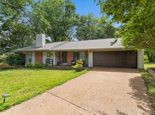 2601 Mesa Dr, Nashville, TN 37217