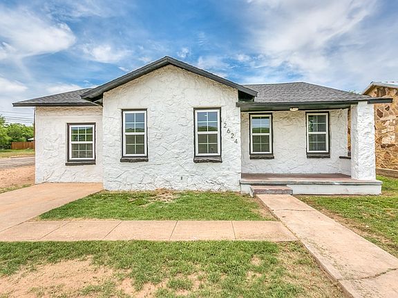 3rd image of 2624 Dallas St