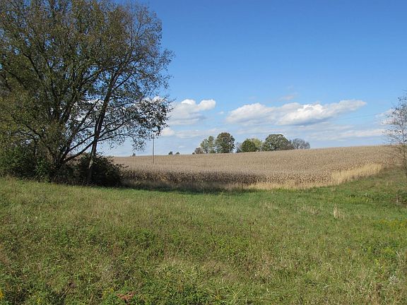 2nd image of 1 Horseshoe Dr