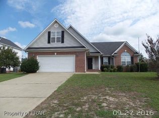 1426 Thoroughbred Trl, Parkton, NC 28371