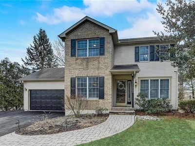 1120 Overlook Rd, Whitehall, PA, 18052
