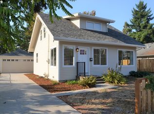 8738 SE Market St, Portland, OR 97216