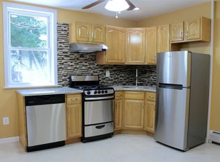 907 17th St #1, Union City, NJ 07087