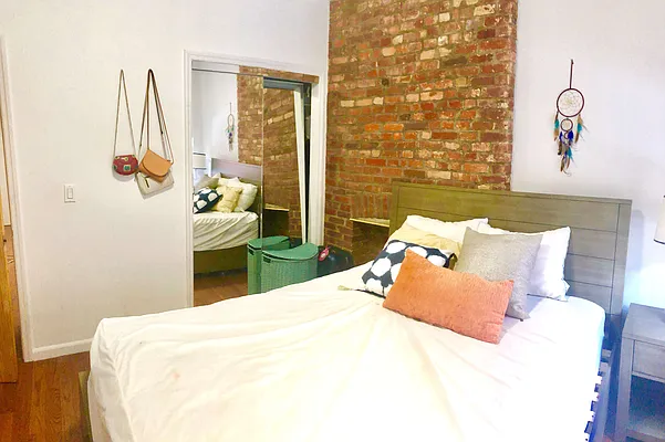 Rented by Warburg | media 16