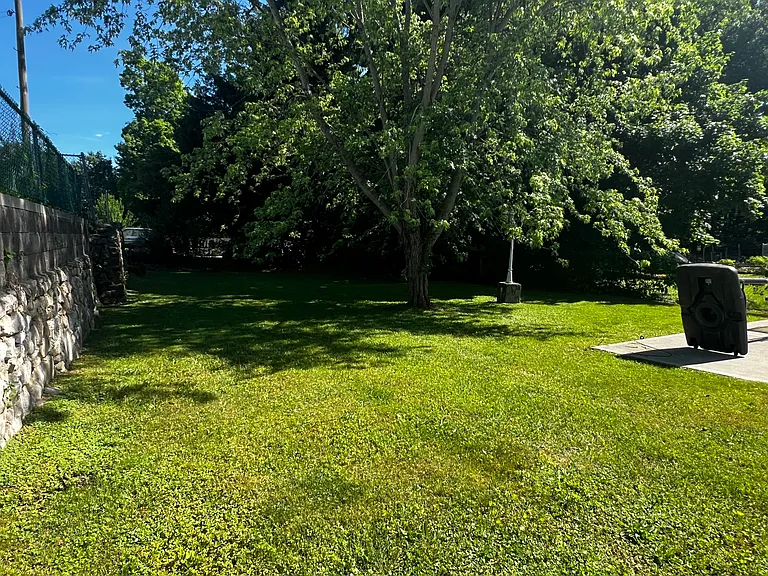 173 Bradley Ave #2 — Photo 13