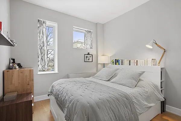 Rented by Compass | media 9