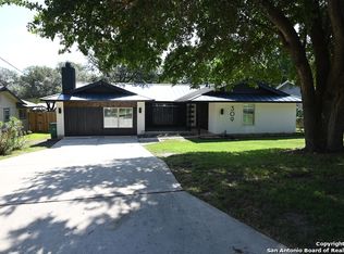 309 Schweppe St, Boerne, TX 78006