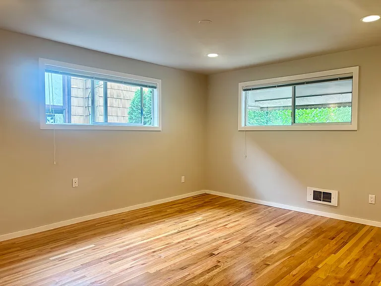 5536 TG Myint LLC — Photo 3