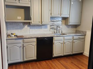 5 Liscomb St, Worcester, MA 01604