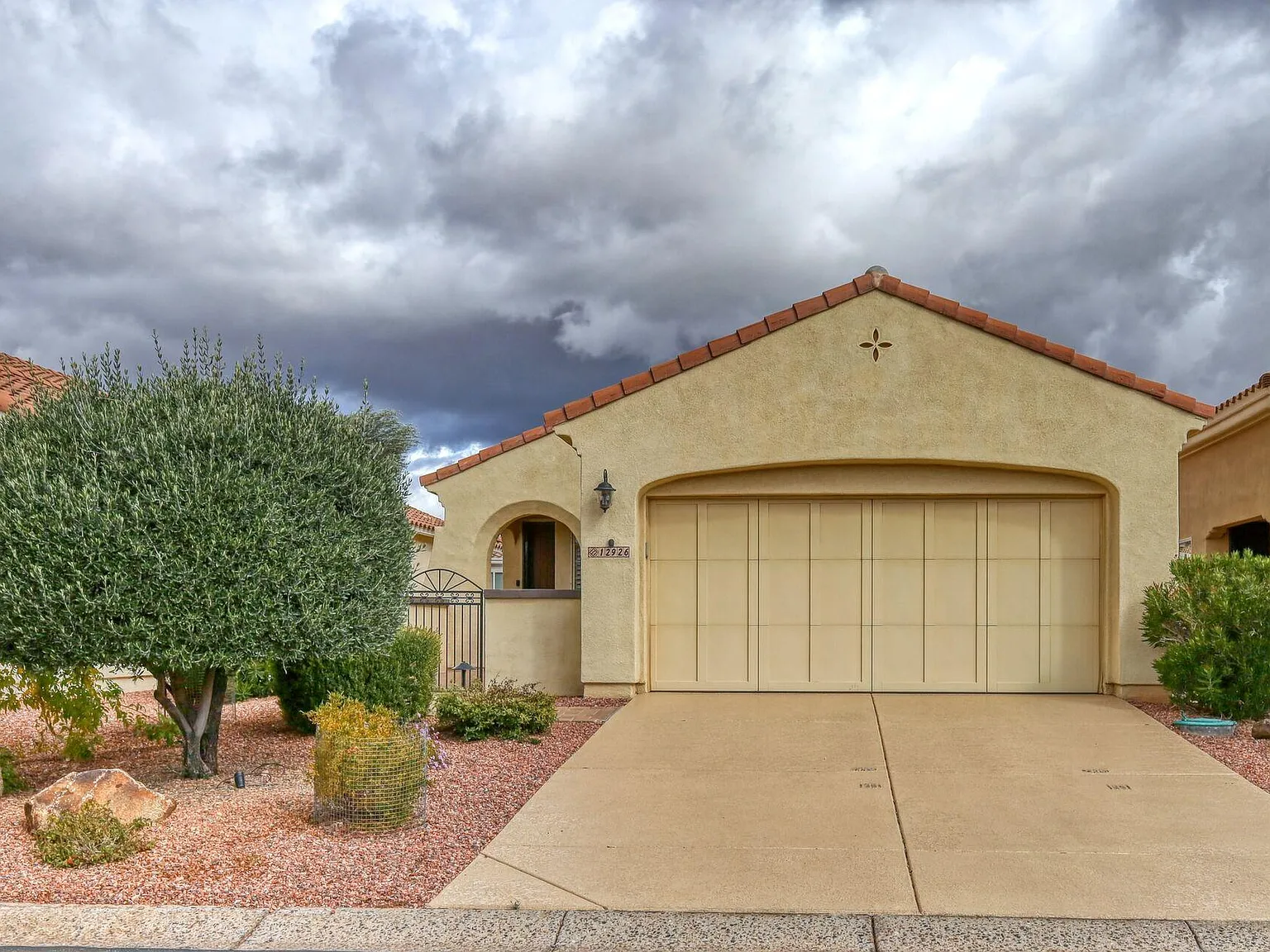 2 bed, 1154 sqft, $3,100 — Photo 1
