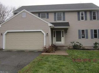 36 Leo J Ln UNIT 36, Manchester, CT 06042