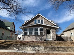 823 Juno Ave, Saint Paul, MN 55102