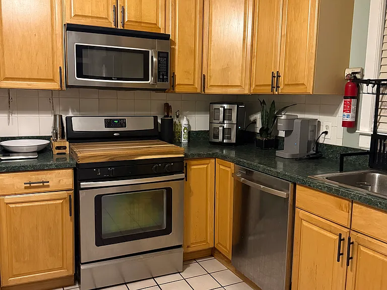 727 Rahway Ave — Photo 9