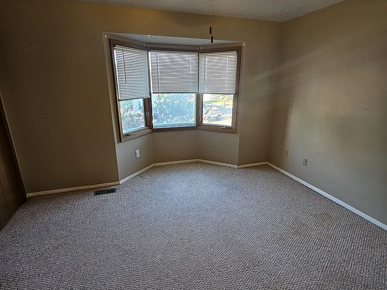 103 College Ct #D — Photo 25