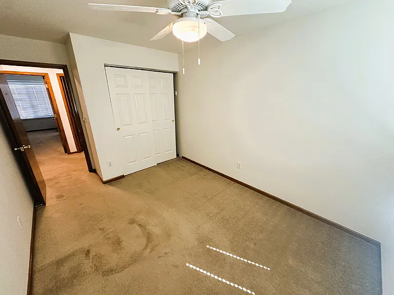 10542 Holyoke Dr — Photo 18